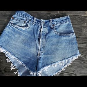 Levi Wedgie Shorts w/ Raw Hem